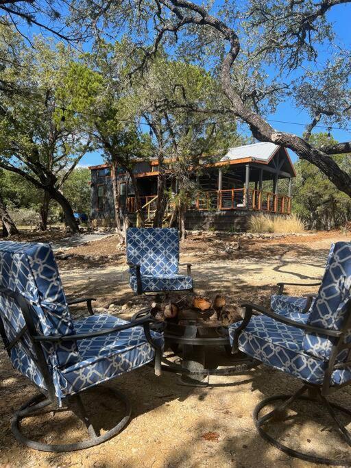 Fox Hollow - Tiny Home With Cypress Creek Access, Park Like Setting Wimberley Ngoại thất bức ảnh